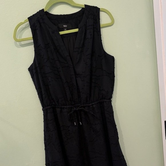 Mossimo Supply Co. Dresses & Skirts - Mossimo Supply Co. Black Sleeveless V-Neck Drawstring Waist Dress